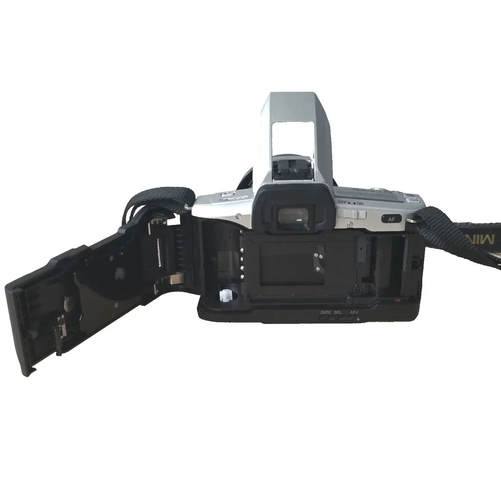 Minolta Maxxum‎ 3 SLR Film Camera 55mm 28.80 AF 0.4m/1.3ft Standard Prime Lens